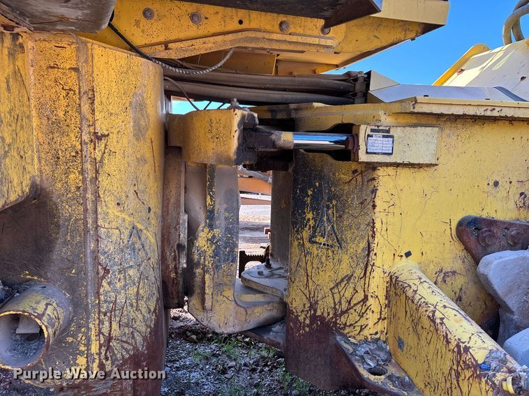 image for item DW7099 2012 Bomag BC1172RB3 landfill compactor