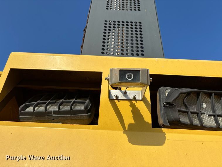 image for item DW7099 2012 Bomag BC1172RB3 landfill compactor