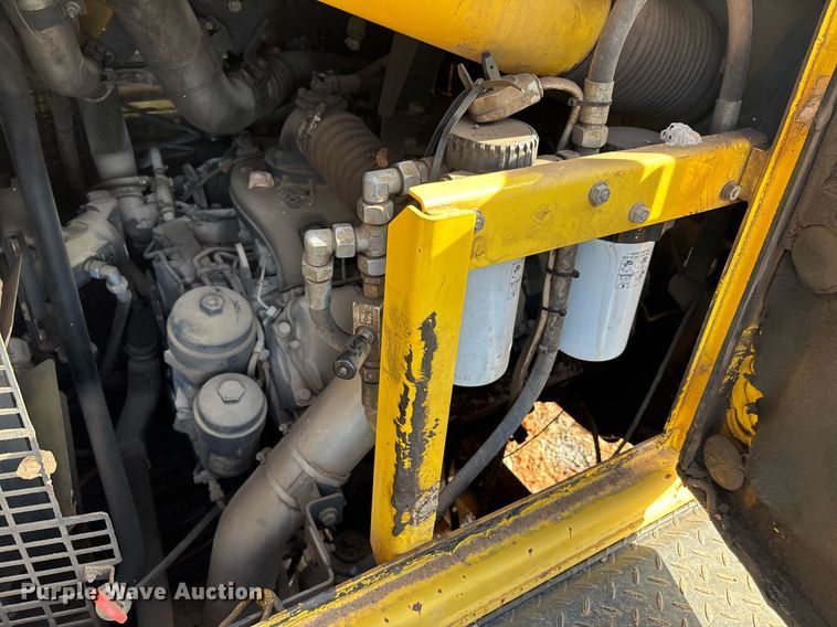 image for item DW7099 2012 Bomag BC1172RB3 landfill compactor