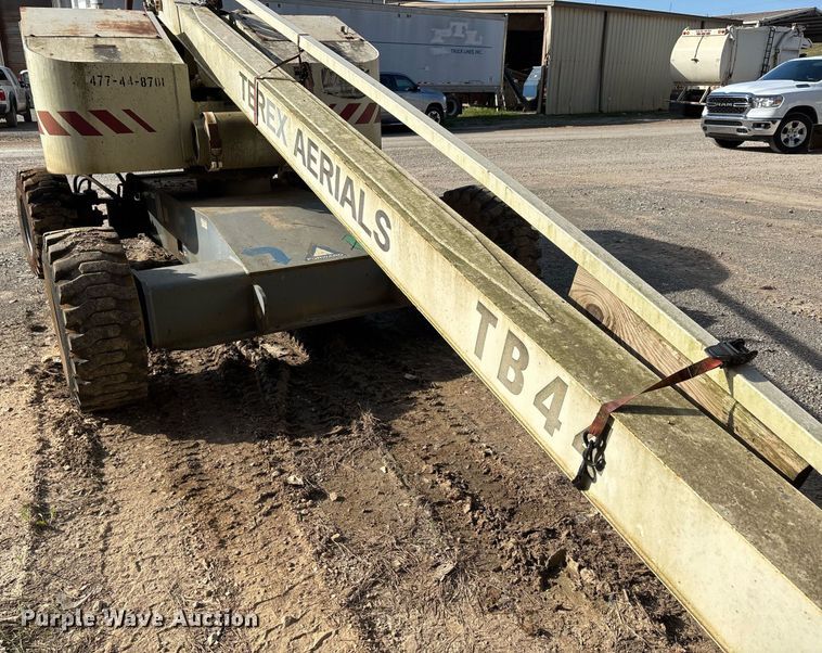 image for item DW7100 1998 Terex TB44 boom lift