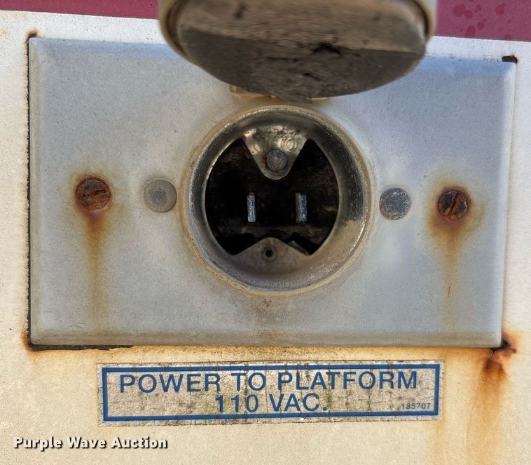 image for item DW7100 1998 Terex TB44 boom lift