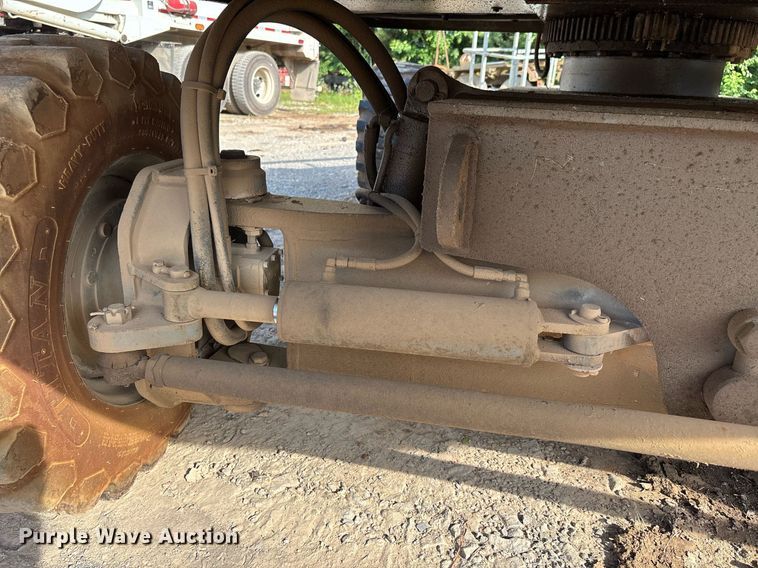 image for item DW7100 1998 Terex TB44 boom lift