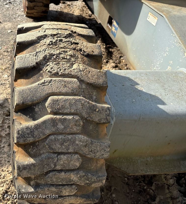 image for item DW7100 1998 Terex TB44 boom lift