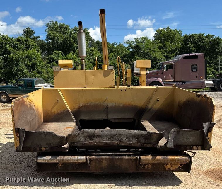 image for item DW7119 1999 Blaw-Knox PF-5510 paver