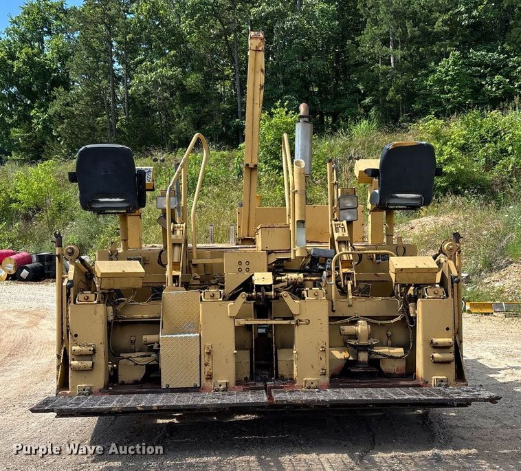 image for item DW7119 1999 Blaw-Knox PF-5510 paver