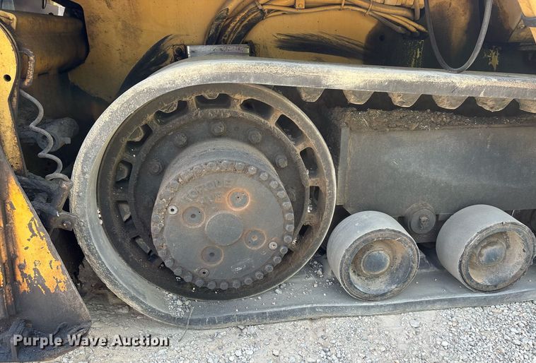 image for item DW7119 1999 Blaw-Knox PF-5510 paver