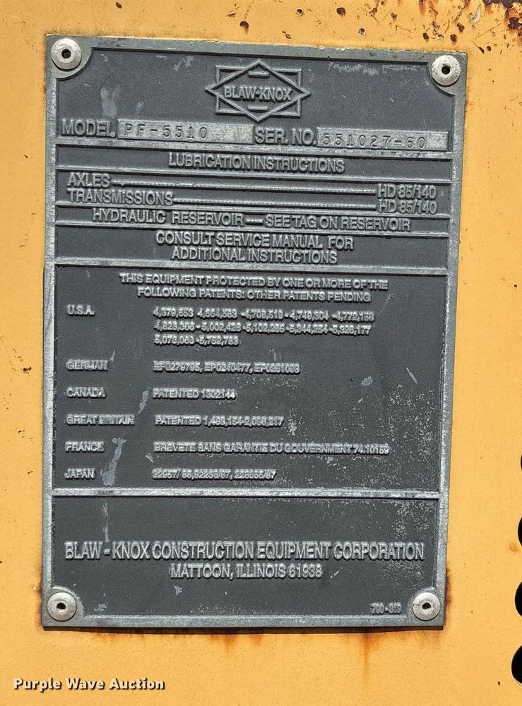image for item DW7119 1999 Blaw-Knox PF-5510 paver