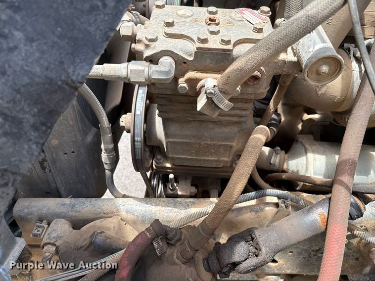 image for item DX5534 1991 Ford F800F dump truck