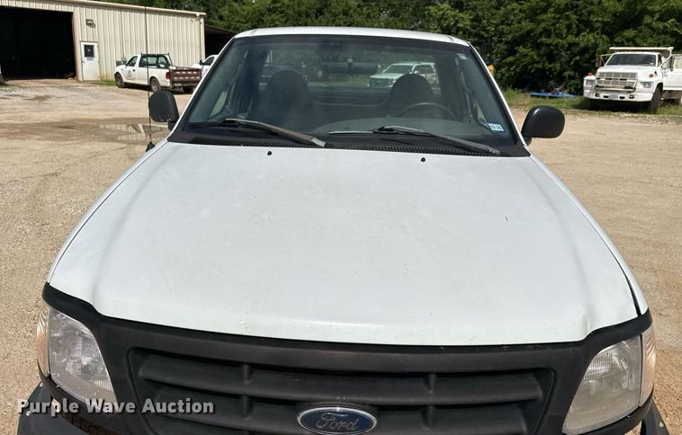 image for item DX5535 2003 Ford F150 pickup truck