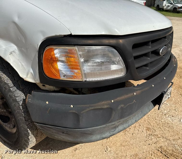 image for item DX5535 2003 Ford F150 pickup truck