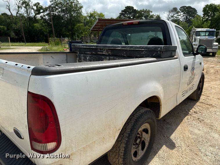 image for item DX5535 2003 Ford F150 pickup truck