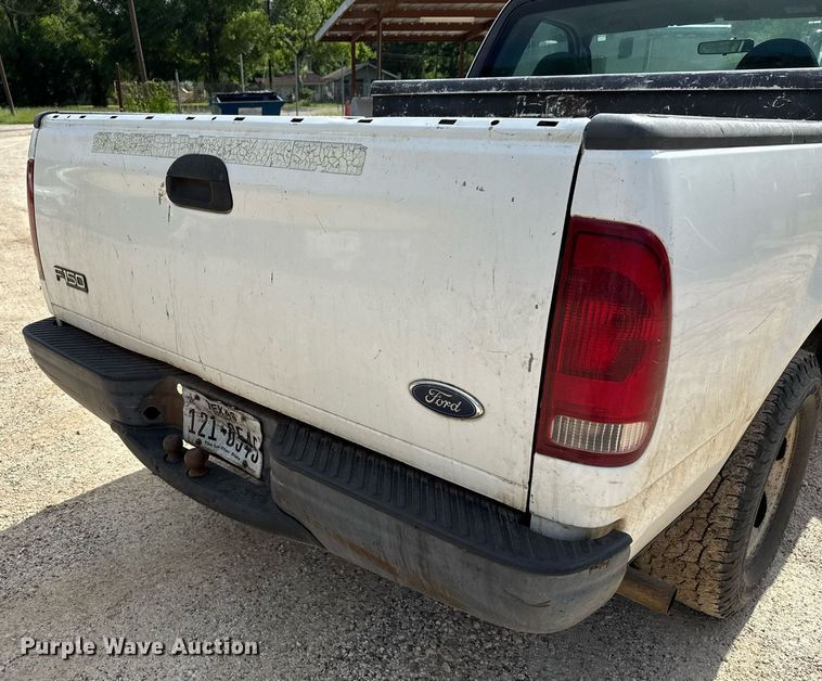image for item DX5535 2003 Ford F150 pickup truck