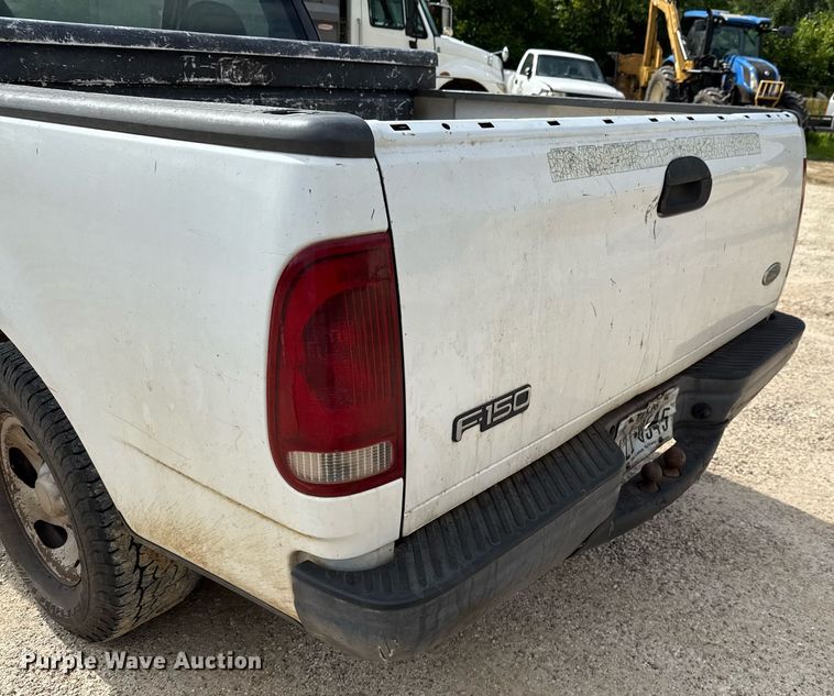 image for item DX5535 2003 Ford F150 pickup truck