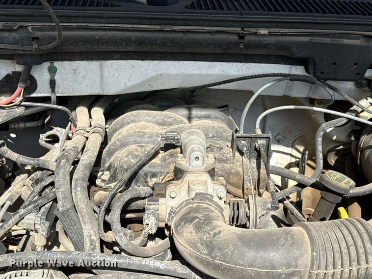 image for item DX5535 2003 Ford F150 pickup truck