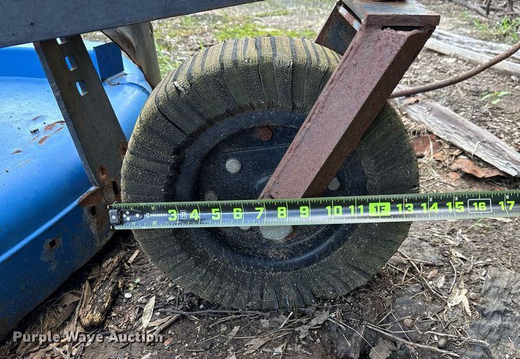 image for item DX5543 Land Pride rotary mower