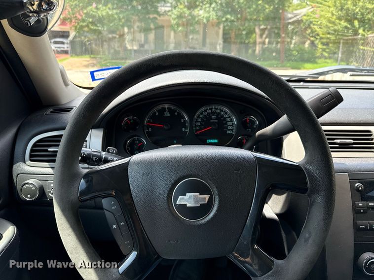 image for item DX5545 2013 Chevrolet Tahoe Police  SUV