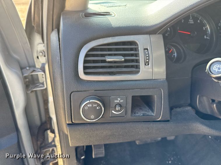 image for item DX5595 2013 Chevrolet Tahoe Police SUV