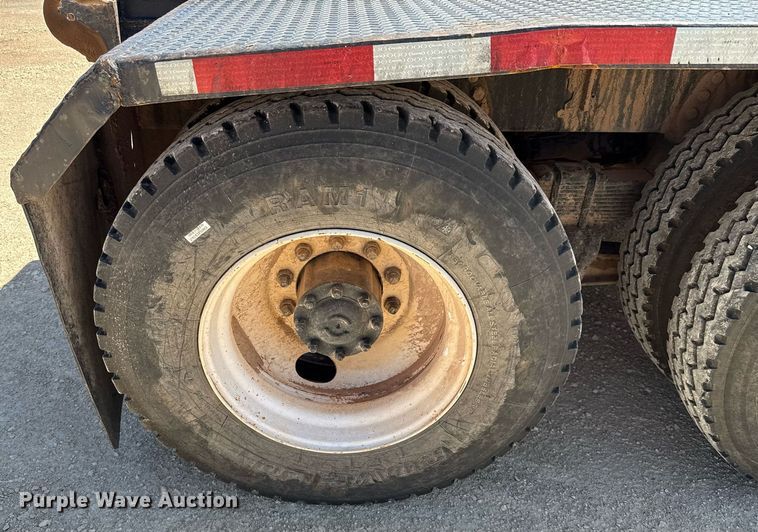 image for item DX5597 1986 Ford LT9000 semi truck