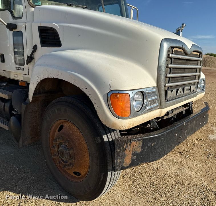 image for item DX5598 2006 Mack CV713 Granite dump truck