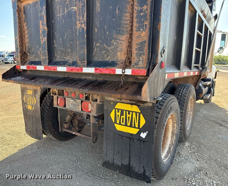 image for item DX5598 2006 Mack CV713 Granite dump truck