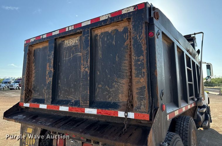 image for item DX5598 2006 Mack CV713 Granite dump truck