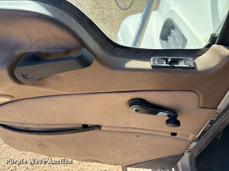 image for item DX5598 2006 Mack CV713 Granite dump truck