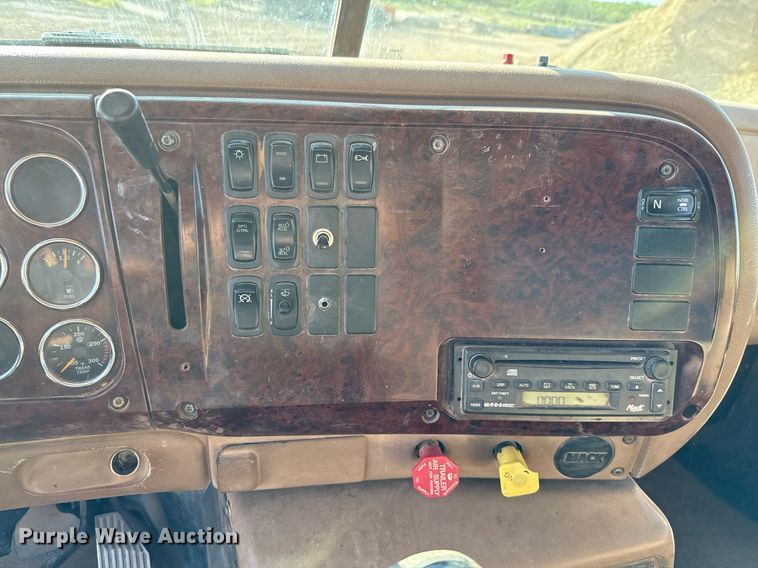 image for item DX5598 2006 Mack CV713 Granite dump truck