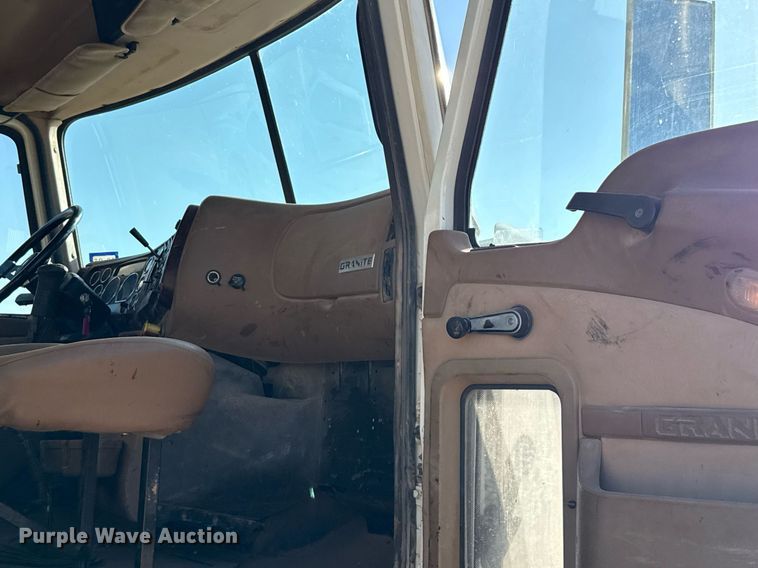 image for item DX5598 2006 Mack CV713 Granite dump truck