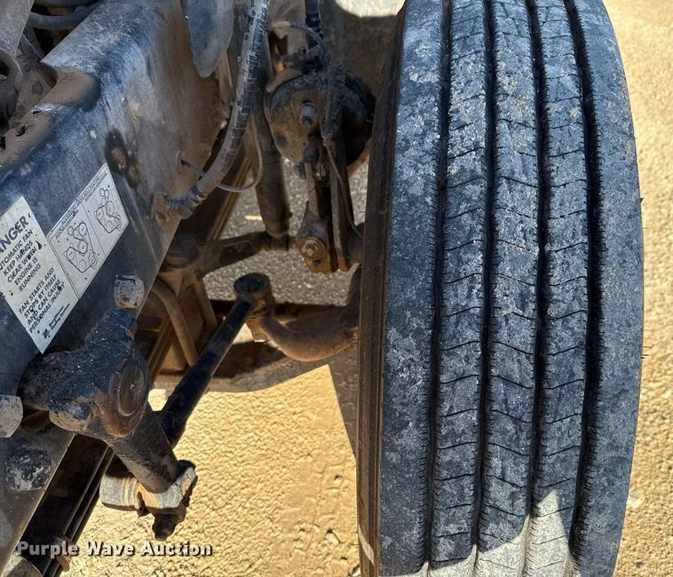 image for item DX5598 2006 Mack CV713 Granite dump truck