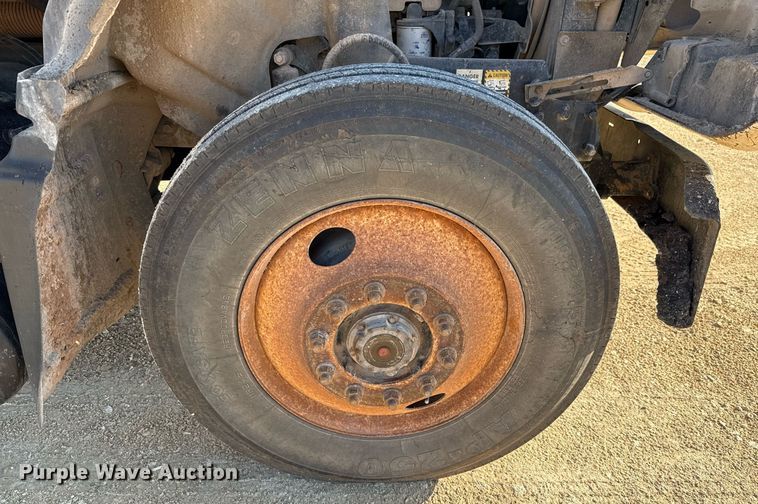 image for item DX5598 2006 Mack CV713 Granite dump truck