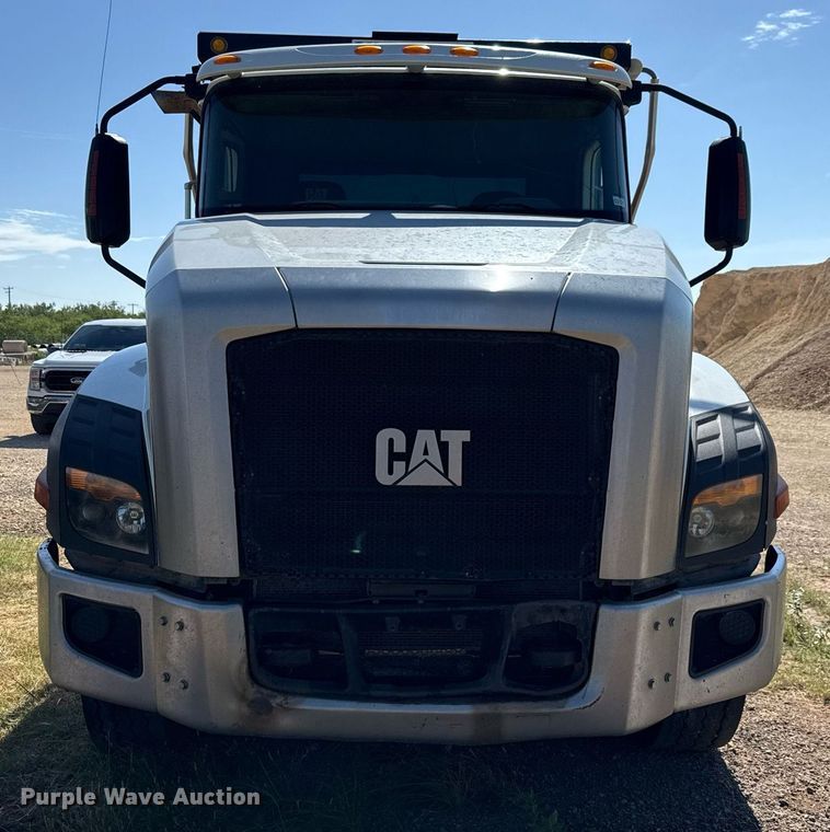 image for item DX5599 2016 Caterpillar CT660S dump truck