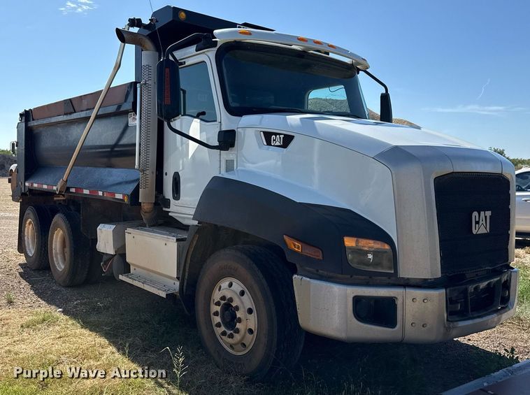image for item DX5599 2016 Caterpillar CT660S dump truck
