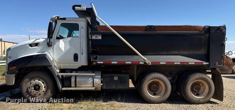 image for item DX5599 2016 Caterpillar CT660S dump truck