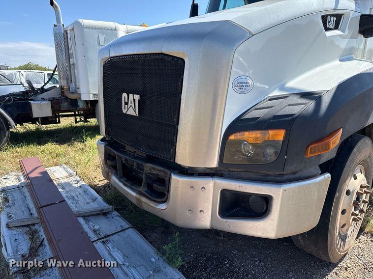 image for item DX5599 2016 Caterpillar CT660S dump truck