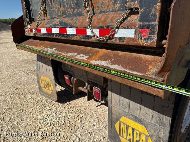 image for item DX5599 2016 Caterpillar CT660S dump truck