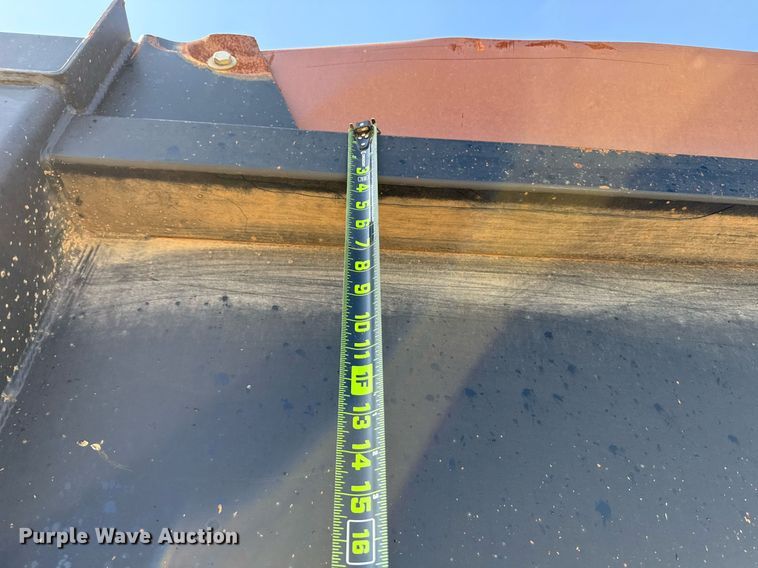 image for item DX5599 2016 Caterpillar CT660S dump truck