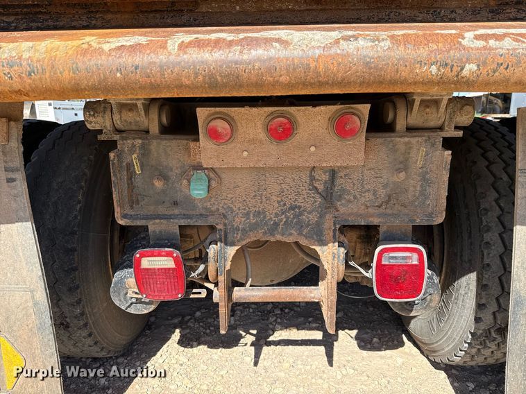 image for item DX5599 2016 Caterpillar CT660S dump truck