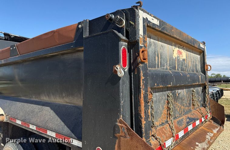 image for item DX5599 2016 Caterpillar CT660S dump truck