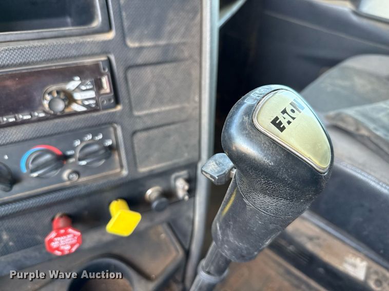 image for item DX5599 2016 Caterpillar CT660S dump truck