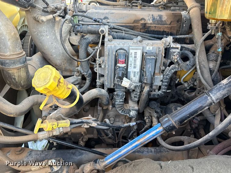 image for item DX5599 2016 Caterpillar CT660S dump truck