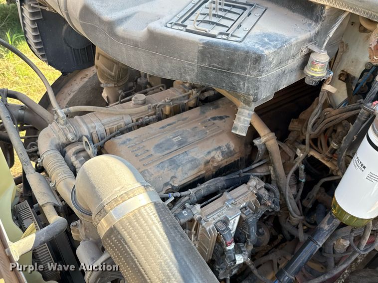 image for item DX5599 2016 Caterpillar CT660S dump truck