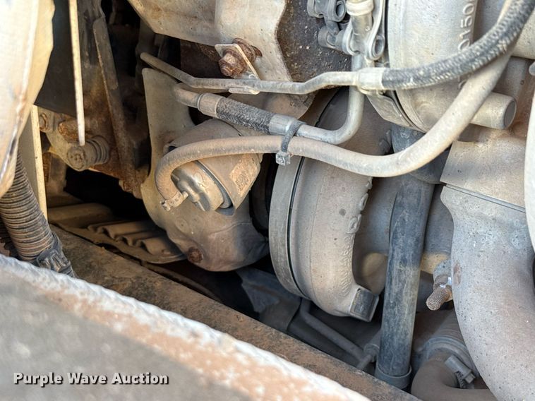 image for item DX5599 2016 Caterpillar CT660S dump truck