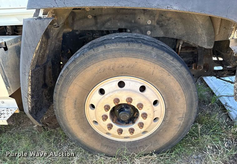 image for item DX5599 2016 Caterpillar CT660S dump truck