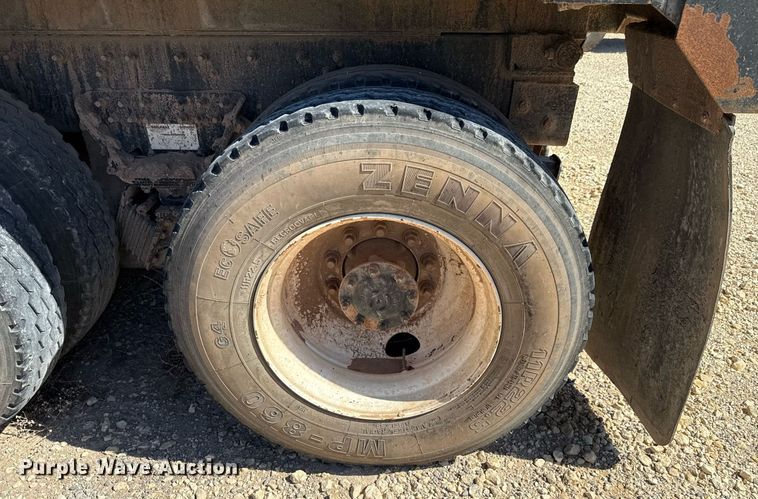 image for item DX5599 2016 Caterpillar CT660S dump truck