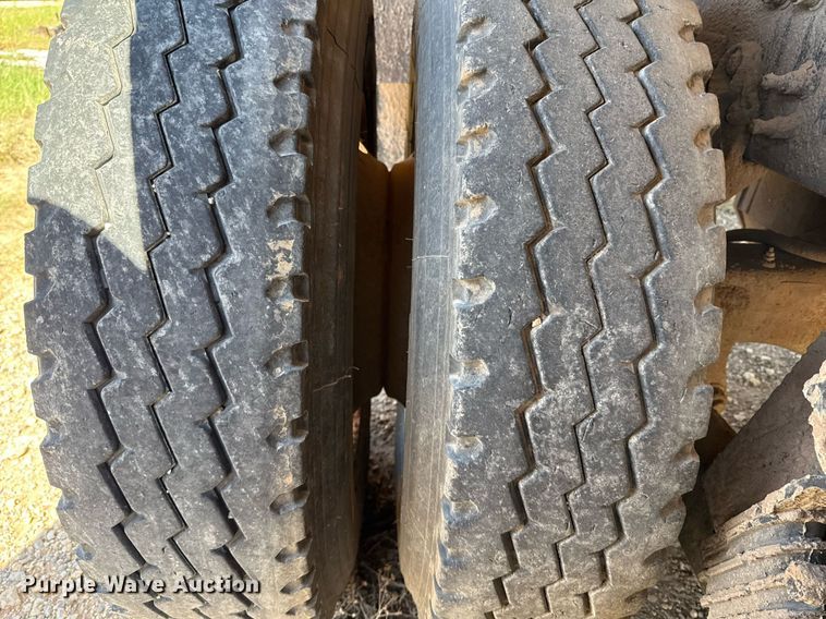 image for item DX5599 2016 Caterpillar CT660S dump truck