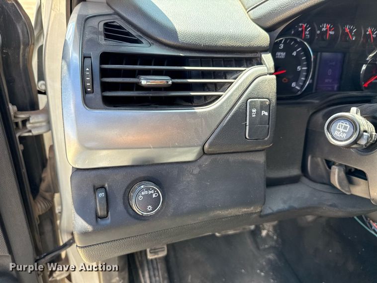 image for item DX5600 2016 Chevrolet Tahoe Police SUV