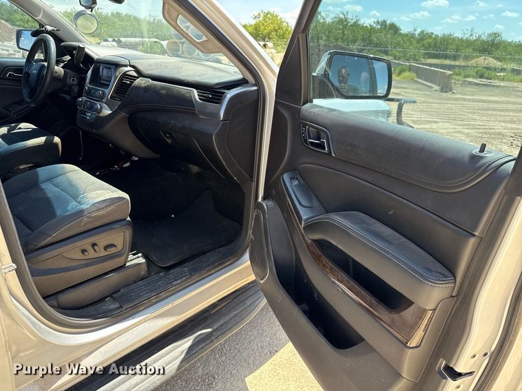 image for item DX5600 2016 Chevrolet Tahoe Police SUV