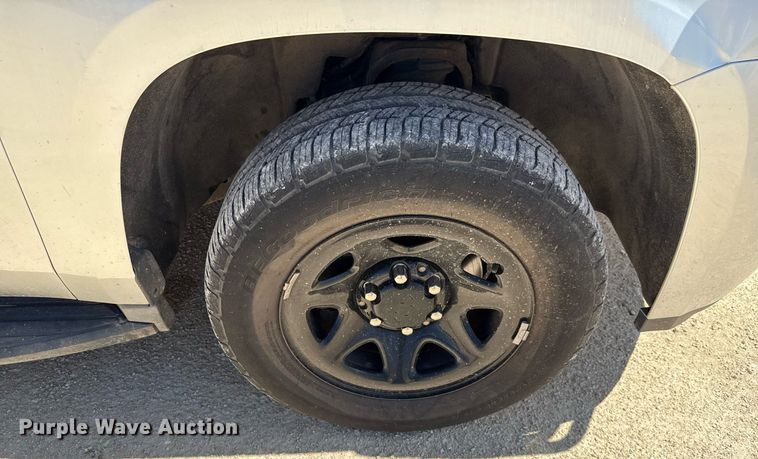 image for item DX5600 2016 Chevrolet Tahoe Police SUV