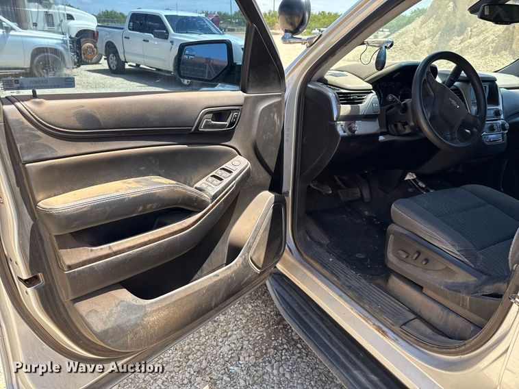 image for item DX5601 2016 Chevrolet Tahoe Police SUV