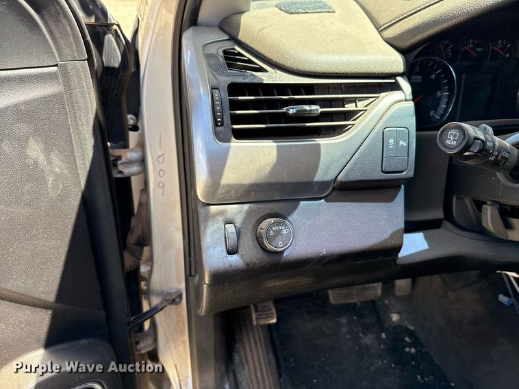 image for item DX5601 2016 Chevrolet Tahoe Police SUV